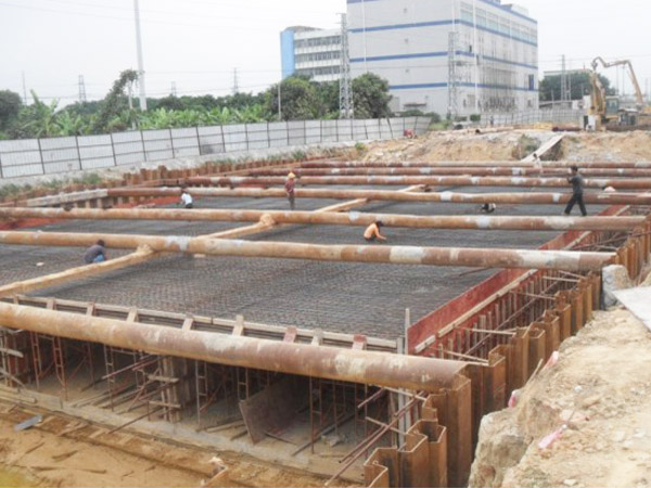 越南深基坑支护工程 12米 400x125
